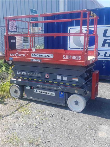 2013 Skyjack SJIII4626 Scissor Lift