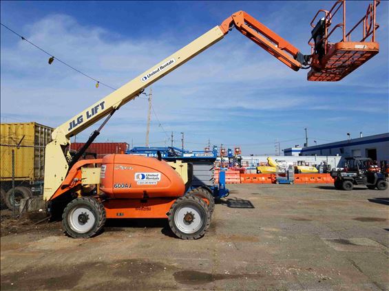 2011 JLG 600AJ Boom Lift