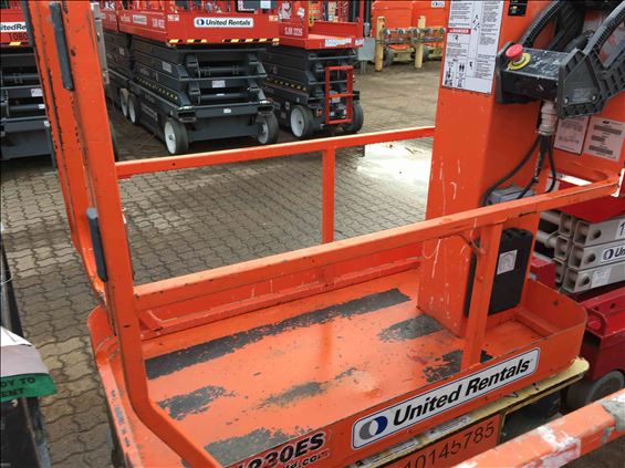 2013 JLG 1230ES Scissor Lift