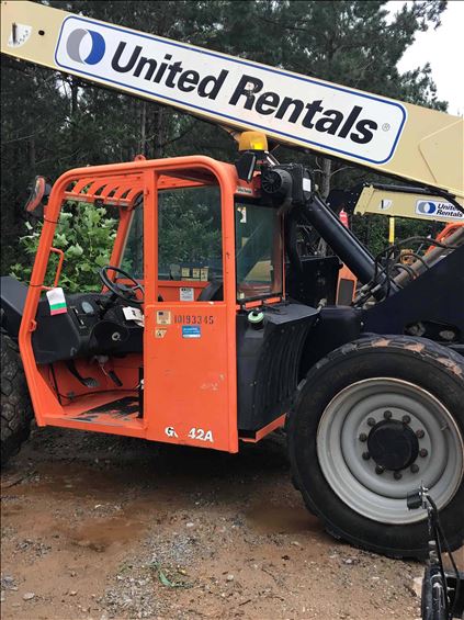 2013 JLG G6-42A