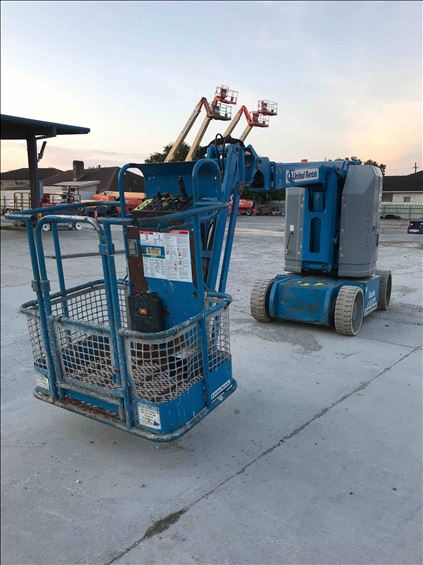 2013 Genie Z-30/20N RJ Boom Lift
