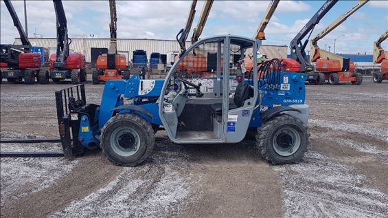 2013 Genie GTH-5519 Rough Terrain Forklift