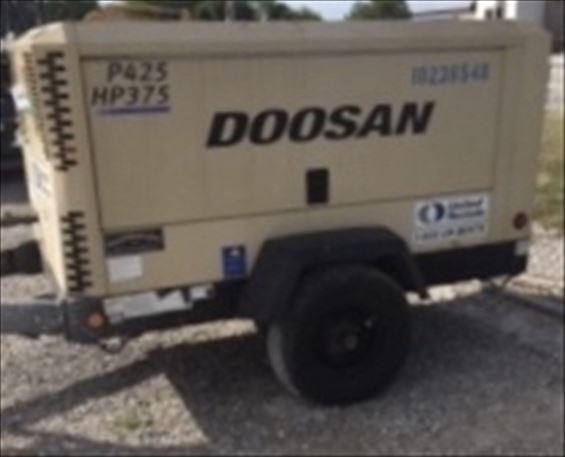 2014 Doosan P425/HP375WCUT4 Air Compressor