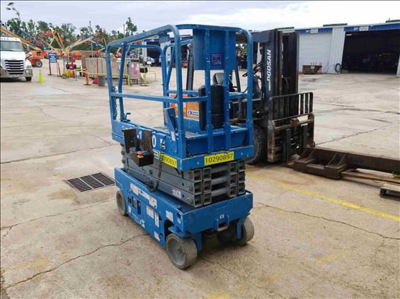 2014 Genie GS-1930 Scissor Lift