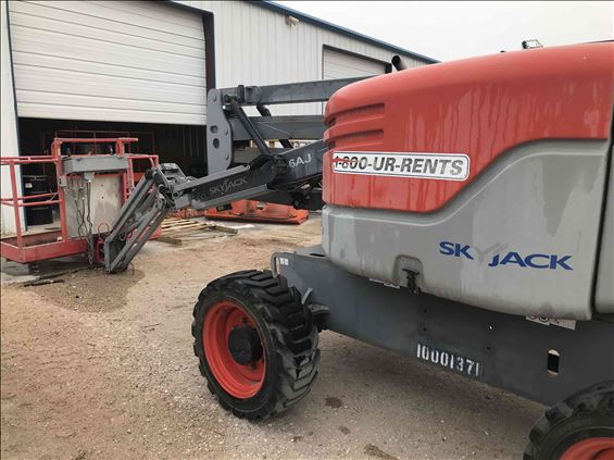 2011 Skyjack SJ46AJ Boom Lift