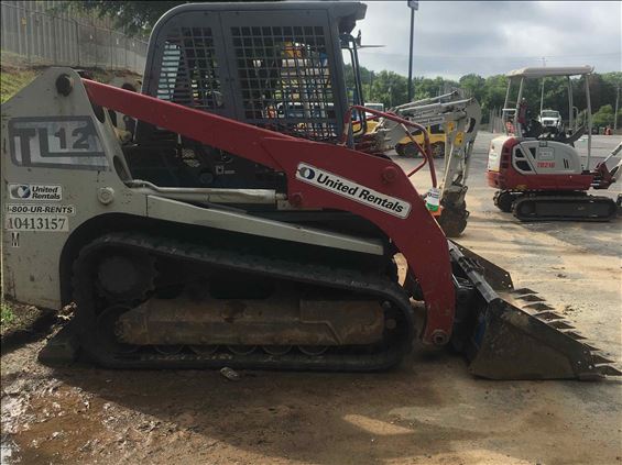 2015 Takeuchi TL12R