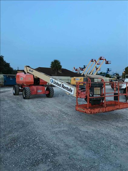 2012 JLG 800S Boom Lift