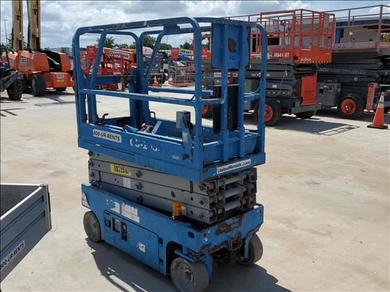 2014 Genie GS-1930 Scissor Lift