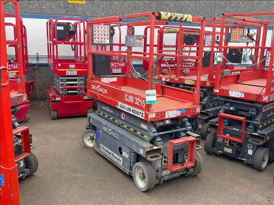 2013 Skyjack SJIII4632 Scissor Lift