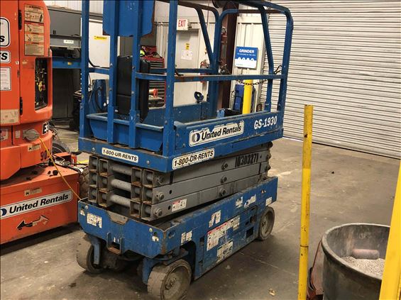 2014 Genie GS-1930 Scissor Lift