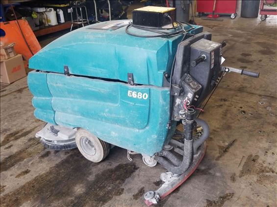 2015 Tennant M-5680