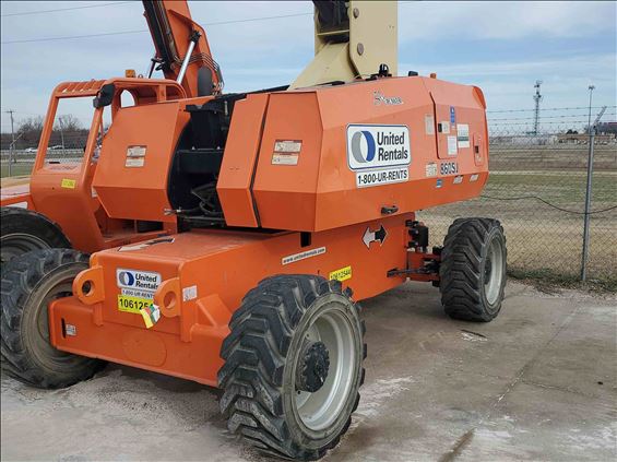 2017 JLG 860SJ Boom Lift
