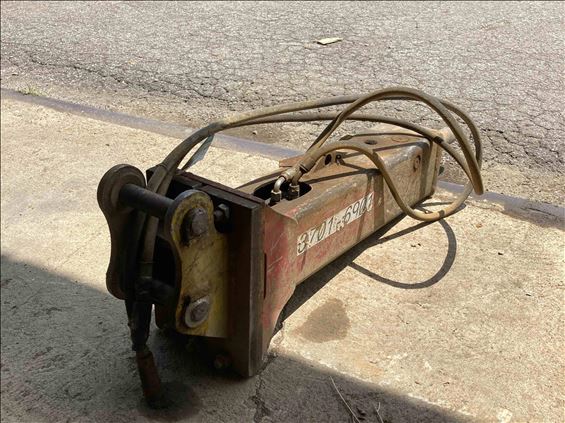 2015 Chicago Pneumatic RX4 Earthmoving Attachment