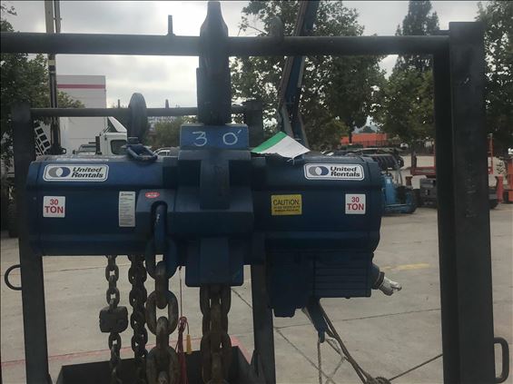 2013 JD NEUHAUS PROFI 30T Hoist