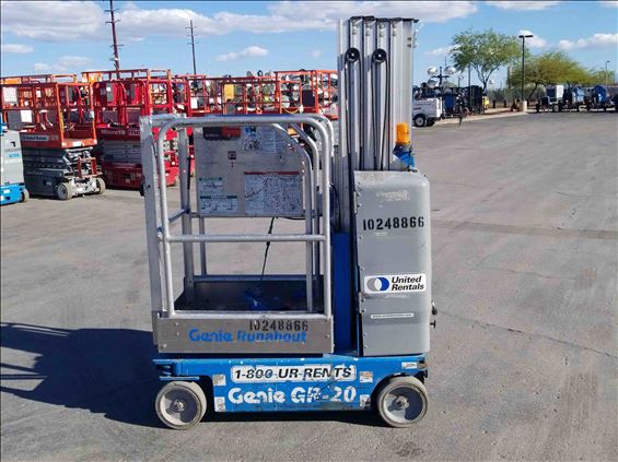 2014 Genie GR-20 Vertical Lift