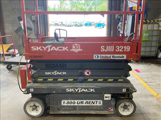 2015 Skyjack SJIII3219 Scissor Lift