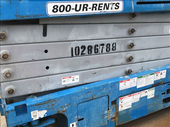 2014 Genie GS-3232 Scissor Lift