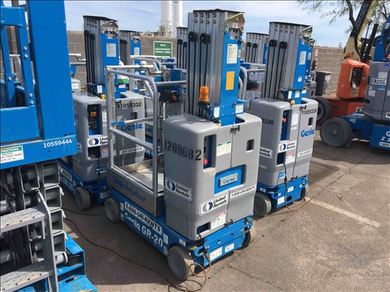 2011 Genie GR-20 Scissor Lift