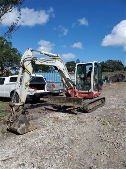 2015 Takeuchi TB260C Mini-Excavator