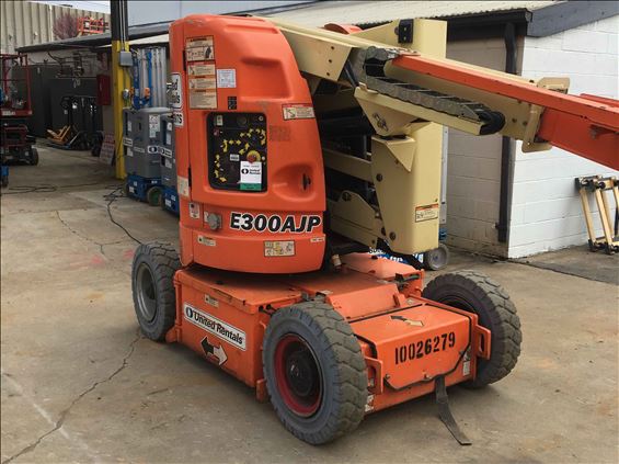2012 JLG E300AJP Boom Lift