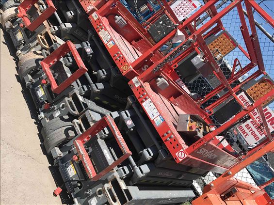 2014 Skyjack SJIII3219 Scissor Lift