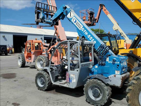 2014 Genie GTH-5519 Rough Terrain Forklift