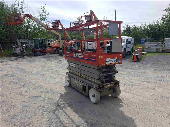 2012 Skyjack SJIII3226 Scissor Lift