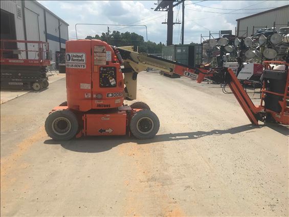 2013 JLG E300AJP Boom Lift