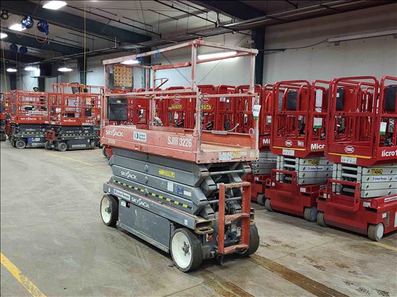 2015 Skyjack SJIII3226 Scissor Lift