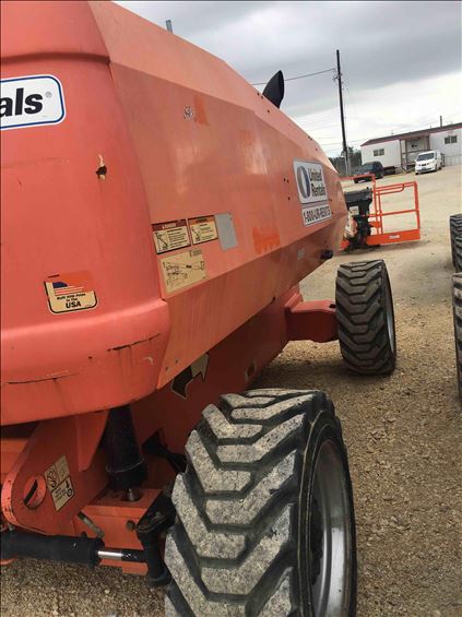 2012 JLG 800S Boom Lift