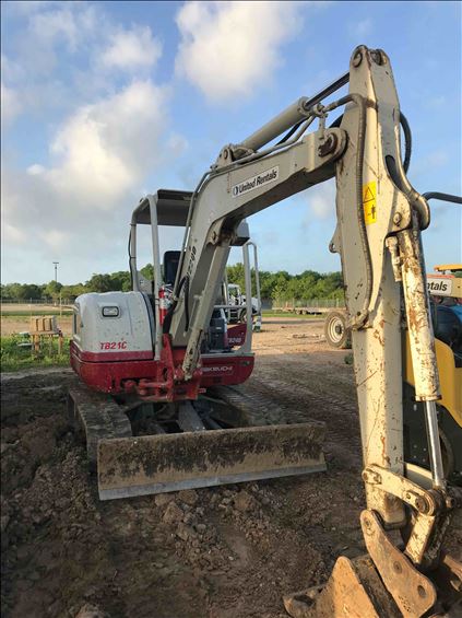 2014 Takeuchi TB240 Mini-Excavator