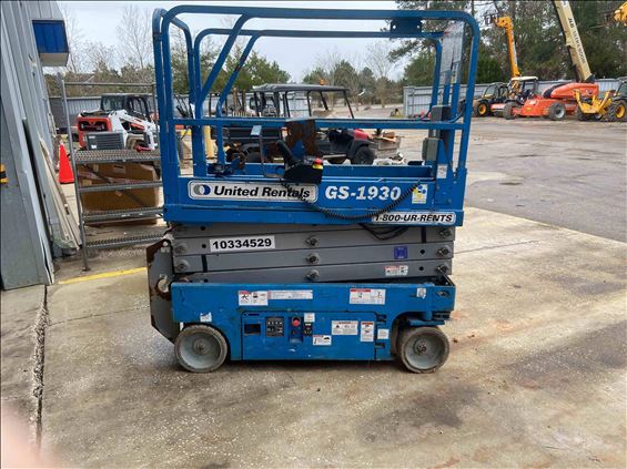 2015 Genie GS-1930 Scissor Lift