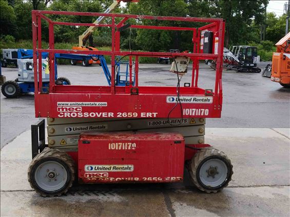 2013 MEC 2659 ERT Scissor Lift