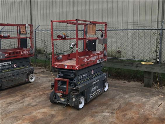 2014 Skyjack SJIII3219 Scissor Lift