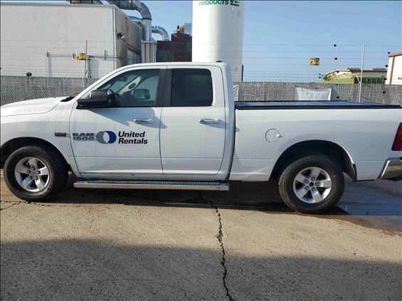 2015 Dodge 1500QUADSLTG2WD Truck