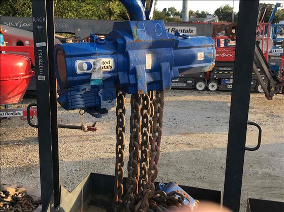 2011 JD NEUHAUS PROFI 50T Hoist