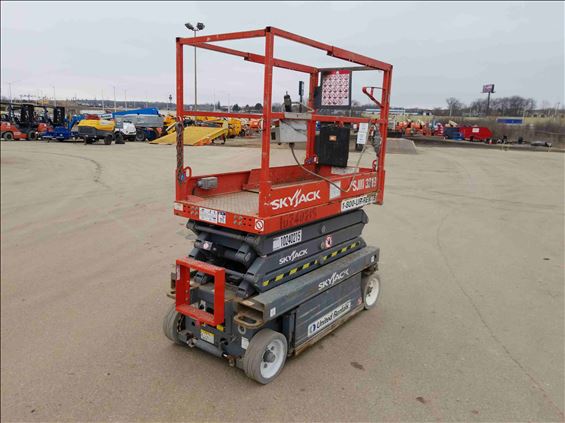 2014 Skyjack SJIII3219 Scissor Lift