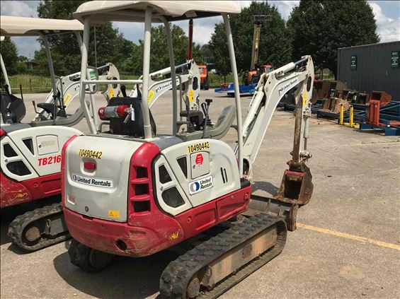 2016 Takeuchi TB216 Mini-Excavator