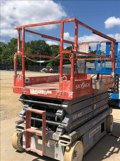 2013 Skyjack SJIII4626 Scissor Lift