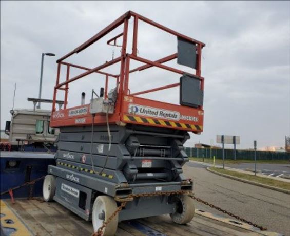 2015 Skyjack SJIII4632 Scissor Lift