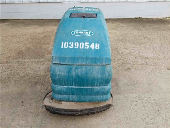2015 Tennant 5700
