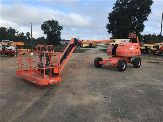2013 JLG 460SJ Boom Lift