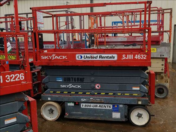 2014 Skyjack SJIII4632 Scissor Lift