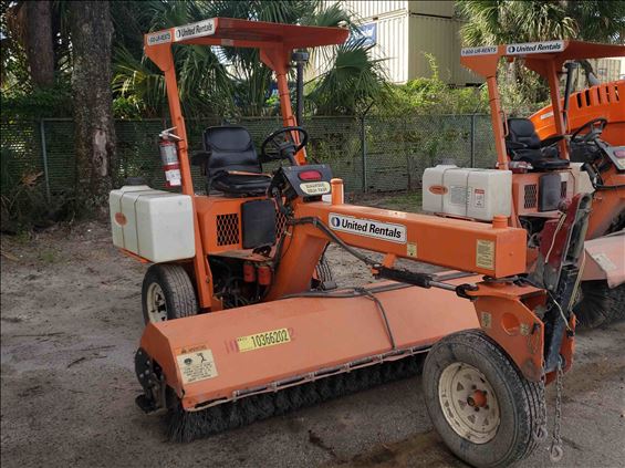 2015 LAY-MOR SM300