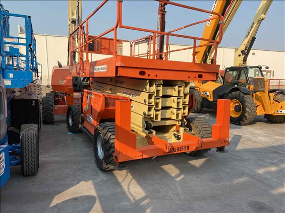 2014 JLG 4394RT Scissor Lift