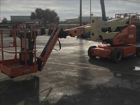 2012 JLG E400AJPN Boom Lift