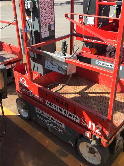 2015 Skyjack SJ12 Scissor Lift