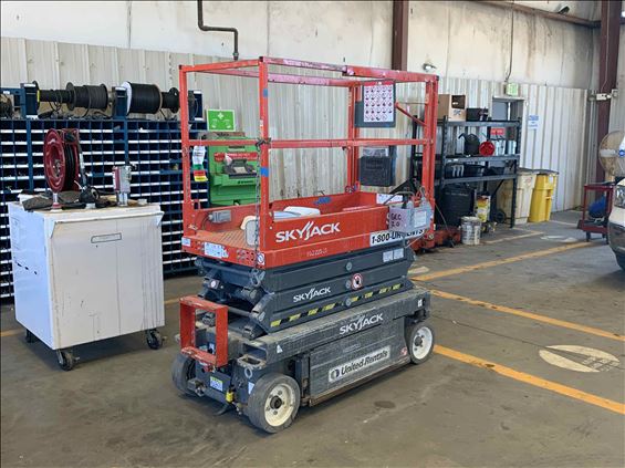 2014 Skyjack SJIII3219 Scissor Lift