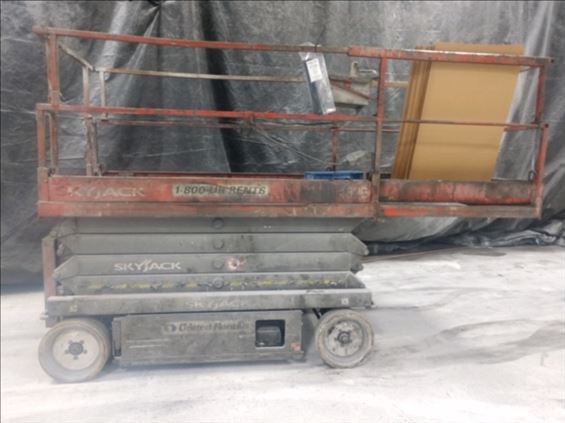 2014 Skyjack SJIII4626 Scissor Lift