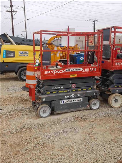 2015 Skyjack SJIII3219 Scissor Lift